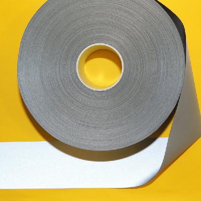 Акция на ленту светоотражающую нейлон 50мм 270 и 100 CD. Акция на ленту светоотражающую нейлон 50мм 270 и 100 CD.